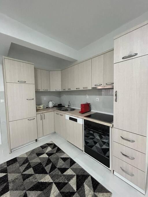 Cozy Corner Apartment Gjakova Экстерьер фото